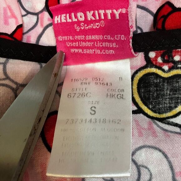 Hello Kitty Pink Nurse Scrub Medical Care Top Small Cute Sunglasses Bow Kawaii - Picture 5 of 7